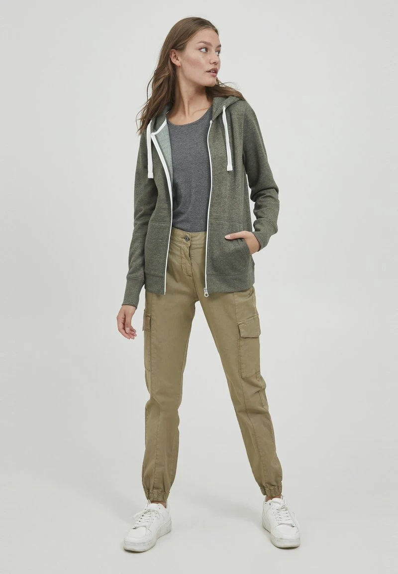 OXMO OXOLINDA - Strickjacke - Clim. Ivy 4 OXMO OXOLINDA - Strickjacke - Clim. Ivy – Bild 2