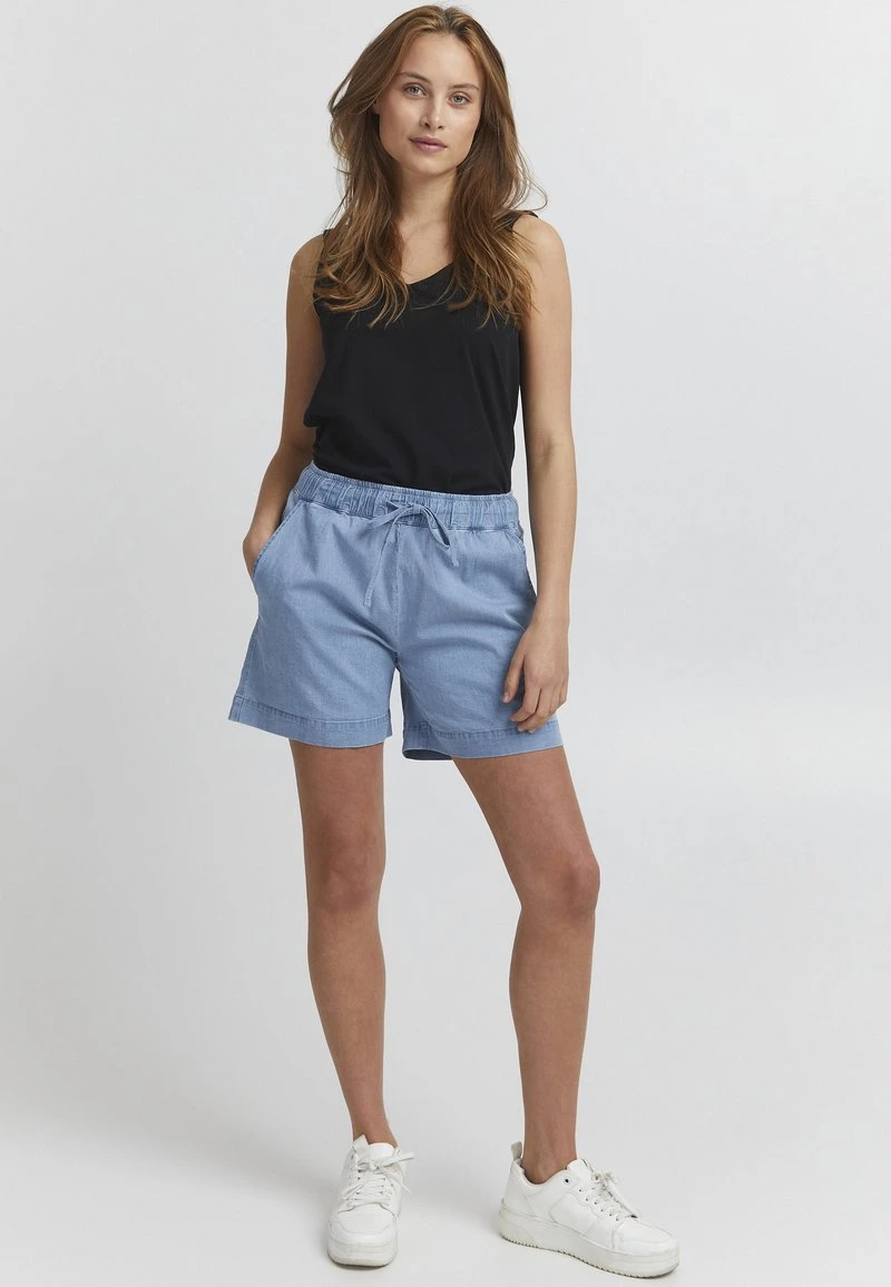 OXMO OXLILLITH - Jeans Shorts - Light Blue Denim 4 OXMO OXLILLITH - Jeans Shorts - Light Blue Denim – Bild 2