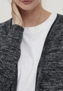 OXMO OXDANILA - Strickjacke - Navy 11 OXMO OXDANILA - Strickjacke - Navy -Oxmo 6a12e6b986e847c29a110d68d5982df2