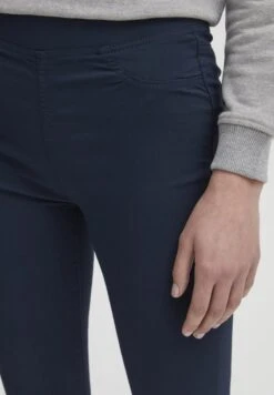 OXMO OXKEANA - Jeans Shorts - Copenhagen Night -Oxmo 8ee9917f796546329bcca2b4538d1622