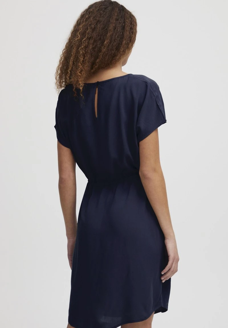 OXMO OXELVIRA - Jerseykleid - Total Eclipse 5 OXMO OXELVIRA - Jerseykleid - Total Eclipse – Bild 3